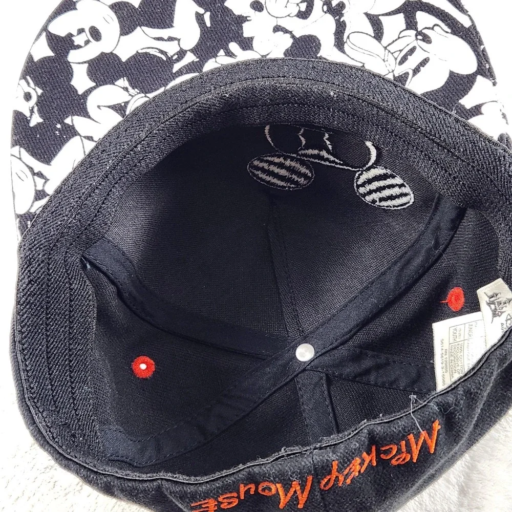 Disney Parks Mickey Mouse Hat Cap Fitted Youth One Size Black Graphic Boys